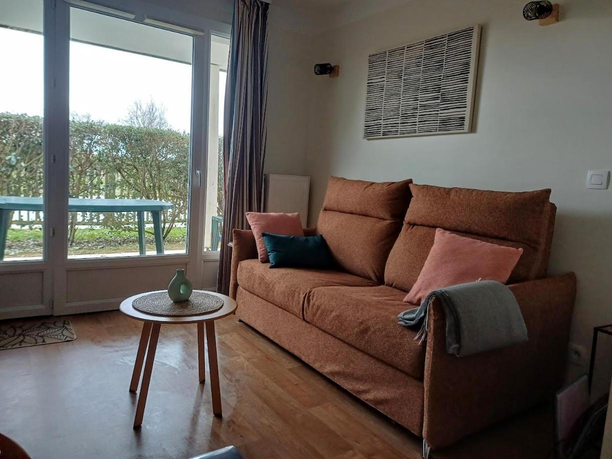 Le 501 F2 De Plain-Pied Avec Terrasse Apartment Courseulles-sur-Mer Exterior foto